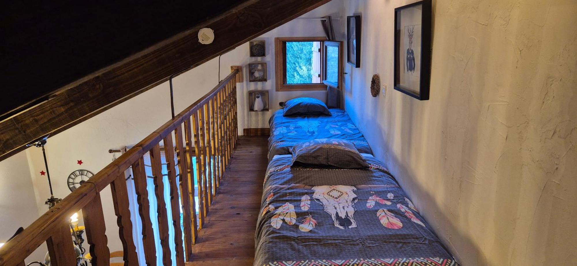 Sur Un Petit Nuage Villa Roubion Exterior photo